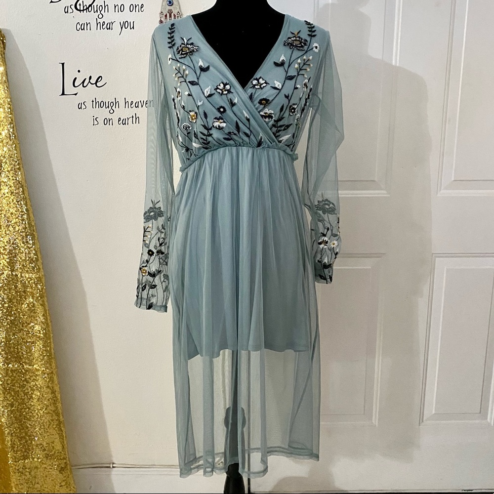 Embroidered boho flower dress